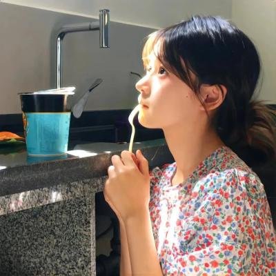 让你卧底你给老大当女婿